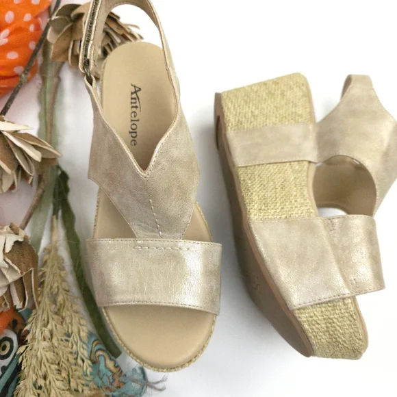 Antelope Metallic Gold Wedge Sandals - Women's 38 - Picture 5 of 12